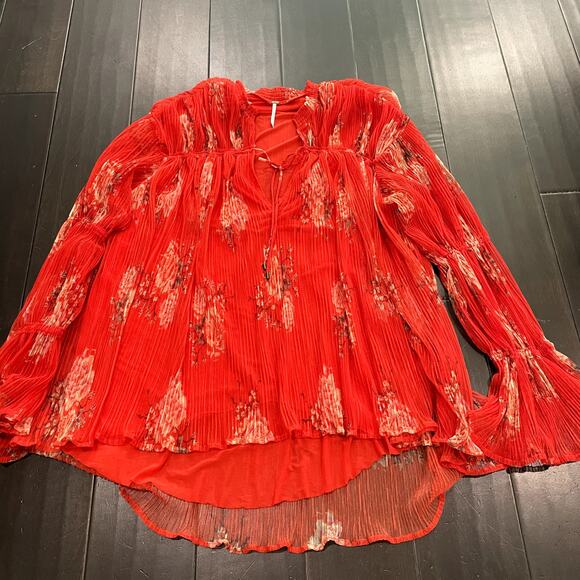 Free People Dahlia Tunic Top Pleated Boho Red Women's Size Medium - Picture 2 of 7